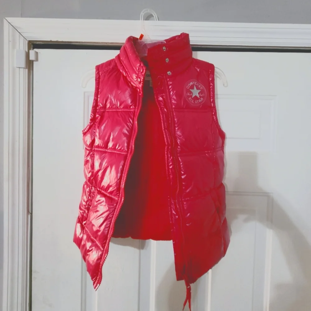 Like New Pink Converse Puffer Vest~10/12~Girls~Spring~Fashion